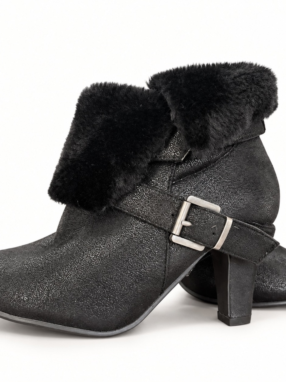 Twisted Hailey-24 Black Faux Fur Buckle Ankle Boots Size 7 NIB
